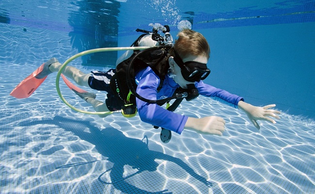 Дайвинг в Калининграде глубокое погружение с аквалангом. Ultra Подарки. Дайвинг. Купить дайвинг в Калининграде, обучение глубокому погружению, арендовать акваланг и подводное снаряжение. UltraPodarki.ru 8 800 505 95 30. дайвинг погружение Калининград, подводное плавание Калининград, дайвинг клуб Калининград, подарочные сертификаты, глубокое погружение, погружение с аквалангом Калининград, дайвинг центр Калининград, купить дайвинг Калининград