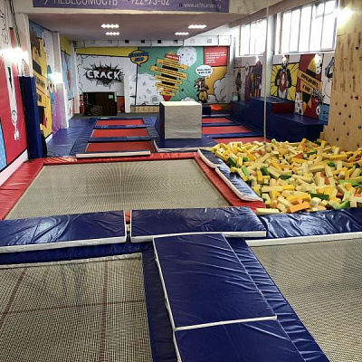  Батутный центр в Калининграде. Сервис Ultra Подарки. Купить подарочный сертификат в батутный центр, попробуйте прыжки на батуте в Калининграде. Сервис UltraPodarki.ru 8 (800) 555 95-30.. Батутный центр , батутный центр, батутный центр цены, батутный центр в Калининграде,  батутный парк, батут прыгать, прыжки +на батуте, батут Калининград, батут спорт