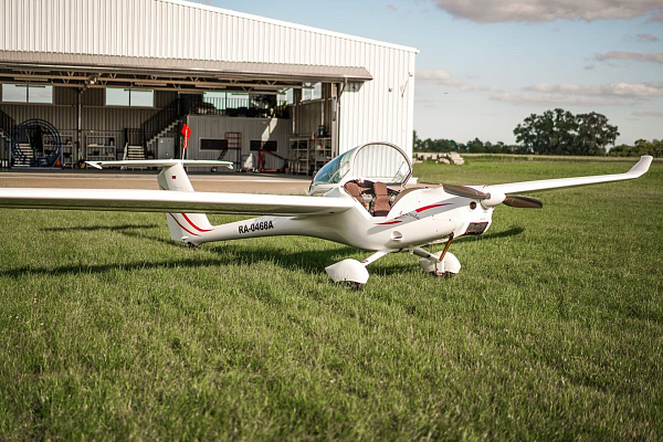 Полет на самолете в Калининграде. Ultra Подарки. Купить полёт на самолёте в Калининграде. Испытайте невероятные ощущения от прогулки на самолёте или порадуйте своих близких подарив сертификат на полет в подарок. Сервис UltraPodarki.ru 8 800 505 95 30. полёт на самолёте, сертификат на полёт, цены самолёт, полёт в подарок, реальный полёт, реальный полёт на самолёте, купить полёт Калининград, полёт на самолёте Калининград, сертификат на полёт Калининград, цены полёт Калининград