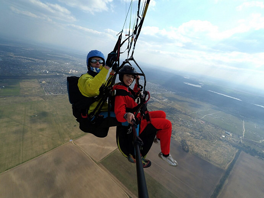 Полёт с инструктором на параплане в Калининграде. Ultra Подарки. Полёт с инструктором на параплане в Калининграде. Попробуйте полёт на двухместном параплане над столицей. Сервис: UltraPodarki.ru 8 800 505 95 30. Полёт на параплане, полёт на параплане Калининград, полёт с инструктором на параплане Калининград, полёт с инструктором на параплане, параплан Калининград, параплан, парапланеризм Калининград, купить параплан Калининград