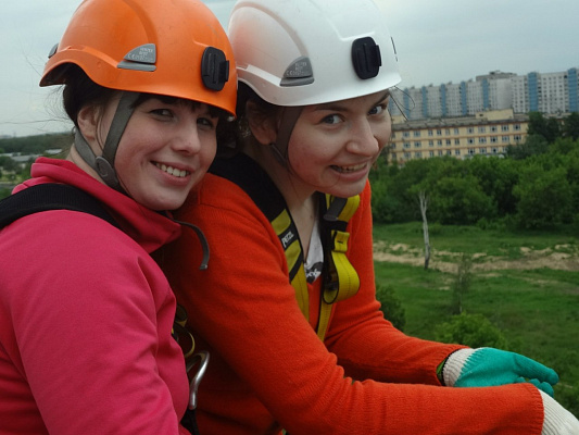 Роупджампинг - прыжки с верёвкой в Калининграде. Подарочные сертификаты Ultra Подарки. Роупджампинг в Калининграде - Экстремальный оригинальный подарок или подарочный сертификат на Роупджампинг - прыжки с верёвкой. Сервис UltraPodarki.ru 8-800-505-95-30. роупджампинг Калининград, прыжок веревка Калининград, роупджампинг, прыжок веревка, прыжок с веревкой, Подарок, подарочный сертификат, экстрим, экстремальный подарок