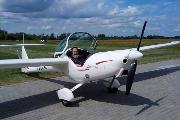 Полет на самолете в Калининграде. Ultra Подарки. Купить полёт на самолёте в Калининграде. Испытайте невероятные ощущения от прогулки на самолёте или порадуйте своих близких подарив сертификат на полет в подарок. Сервис UltraPodarki.ru 8 800 505 95 30. полёт на самолёте, сертификат на полёт, цены самолёт, полёт в подарок, реальный полёт, реальный полёт на самолёте, купить полёт Калининград, полёт на самолёте Калининград, сертификат на полёт Калининград, цены полёт Калининград