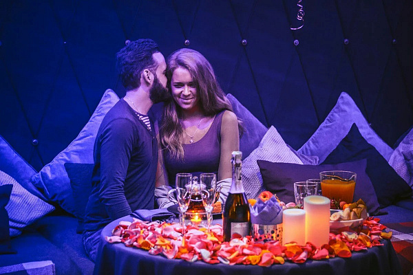 Романтическое свидание в кинотеатре в Калининграде. Ultra Подарки. Купить романтическое свидание в кинотеатре в Калининграде. Подарите самым близким незабываемые моменты и признайтесь в искренних чувствах. Сервис UltraPodarki.ru 8-800-505-95-30. Романтическое свидание в кинотеатре в Калининграде, свидание в Калининграде, свидание в кинотеатре, сертификат на свидание в кинотеатре, сертификат на свидание в Калининграде, купить свидание, купить свидание Калининград, первое свидание, девушка свидание, хороший кинотеатре, романтический кинотеатре, романтический вечер, романтический ужин, романтические любимому, романтическая музыка