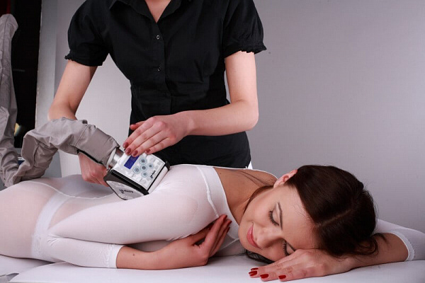 LPG массаж в Калининграде. Сервис Ultra Подарки. LPG массаж в Калининграде. Попробуйте LPG массаж салоне Калининграда. Сервис UltraPodarki.ru 8 800 505 95 30. LPG массаж в Калининграде, аппаратный массаж Калининград, моделирующий массаж Калининград, антицеллюлитный массаж Калининград цена, услуга массаж Калининград, профессиональный массаж Калининград, спа салон Калининград, массажный салон Калининград, массаж для похудения Калининград, вакуумный массаж, купить массаж Калининград