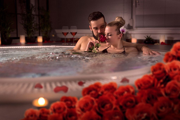 Романтическое свидание в СПА в Калининграде. Ultra Подарки. Купить романтическое свидание в СПА в Калининграде. Подарите самым близким незабываемые моменты и признайтесь в искренних чувствах. Сервис UltraPodarki.ru 8-800-505-95-30. Романтическое свидание в СПА в Калининграде, свидание в Калининграде, свидание в СПА, сертификат на свидание в СПА, сертификат на свидание в Калининграде, купить свидание, купить свидание Калининград, первое свидание, девушка свидание, СПА, романтическое СПА, романтический вечер, романтические любимому